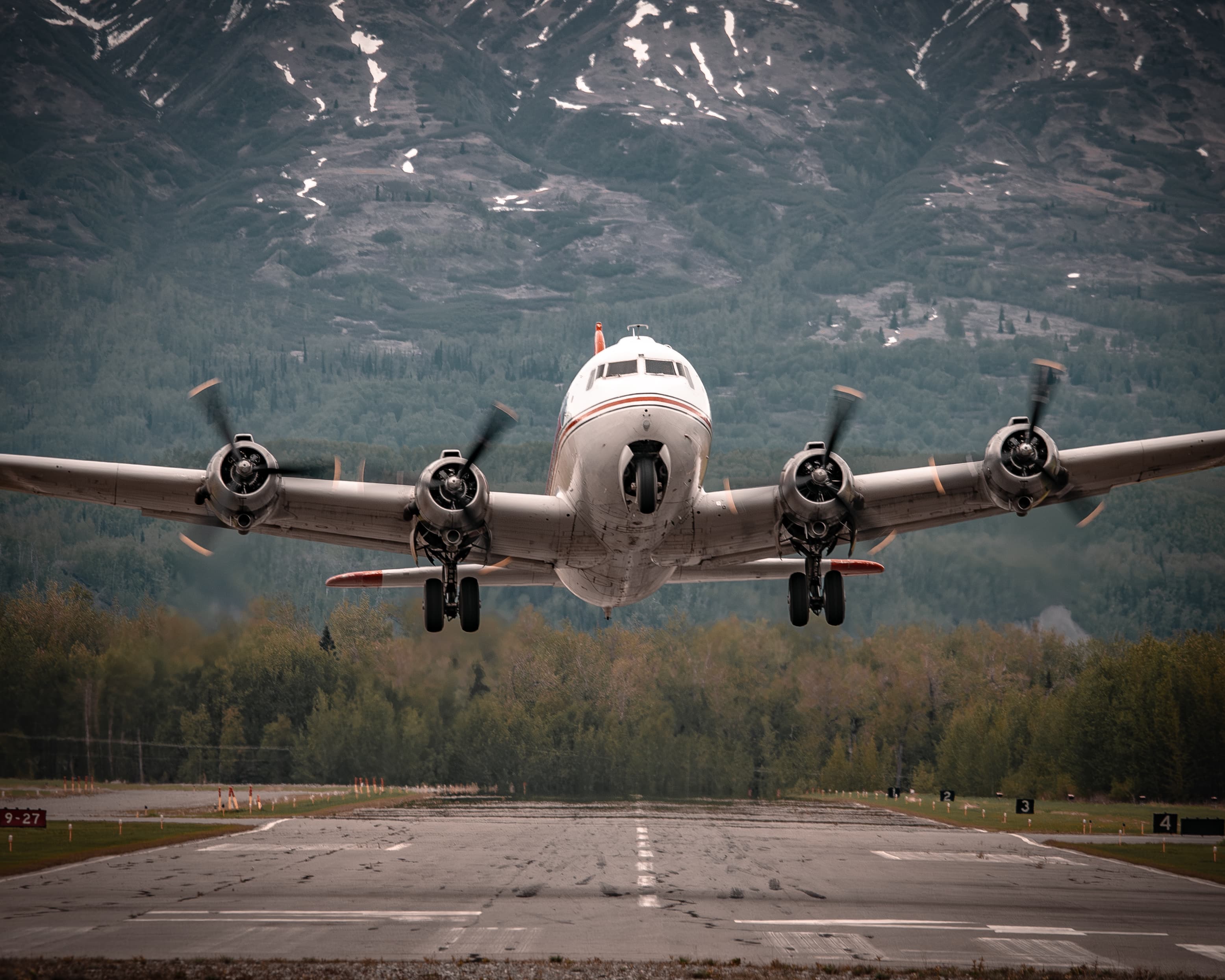 Alaska Air Fuel plane taking off